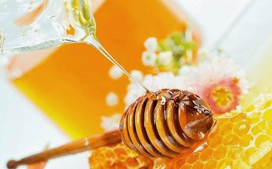 trị ngứa vùng kín bằng mật ong